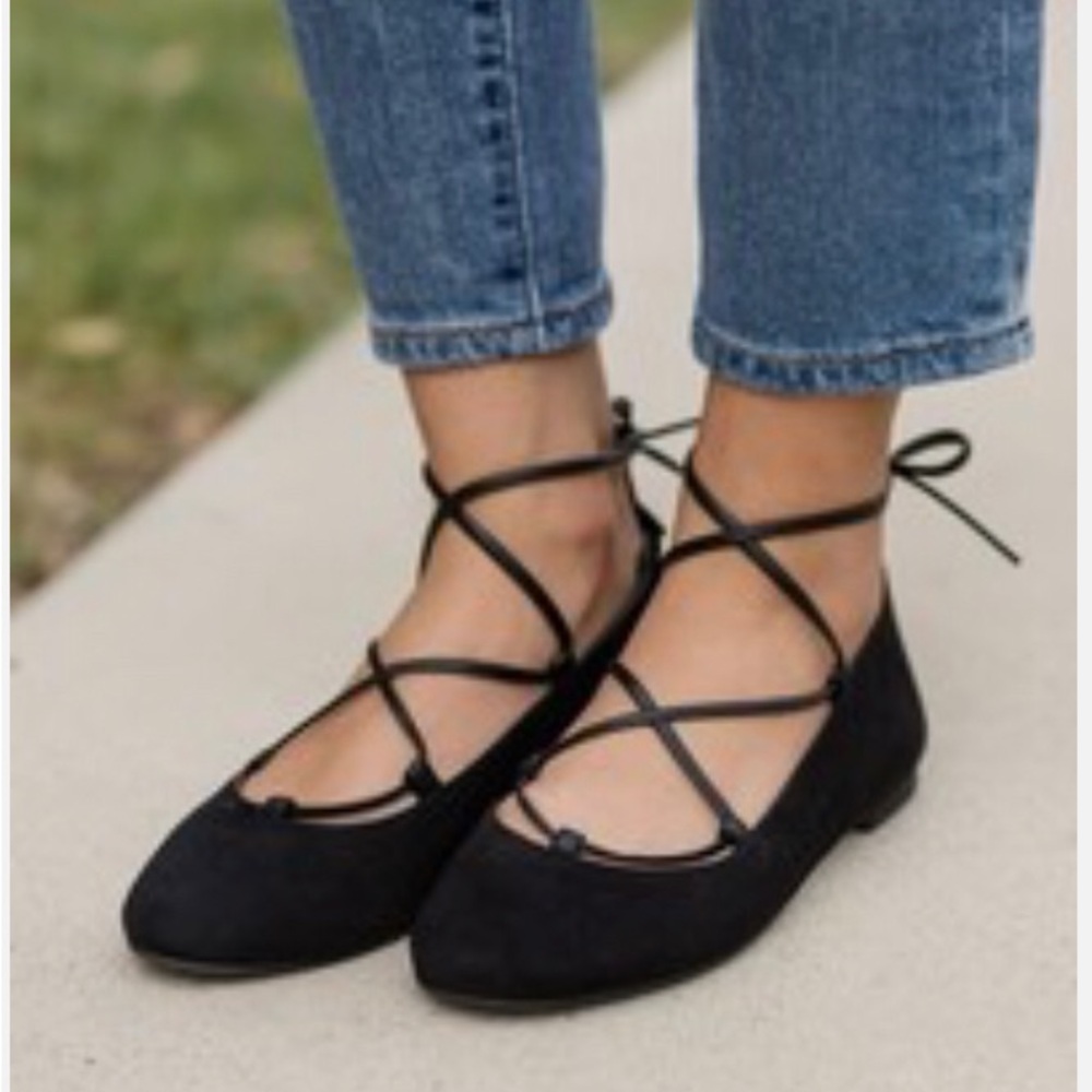 Seychelles Black Lace-Up Ballet Flats size 10